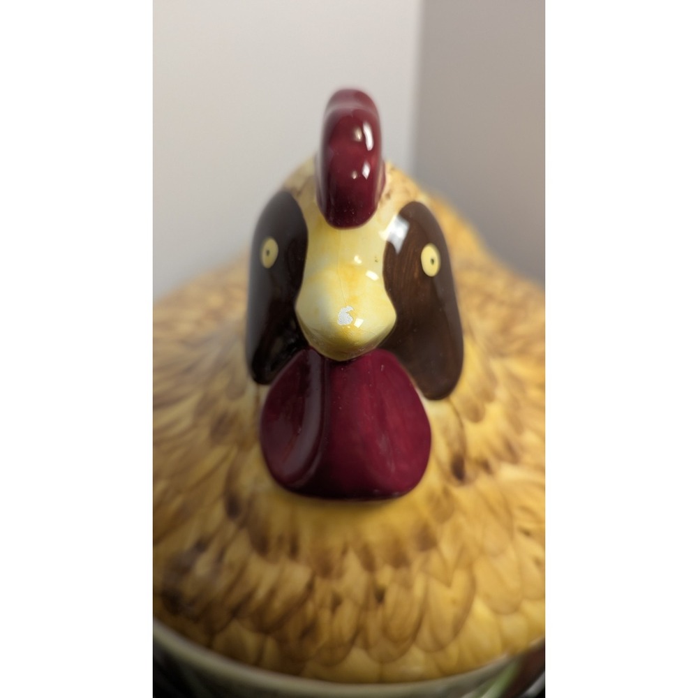 Temp-tations Tara Old World Chicken Covered Baker Roaster Dish with Stand 11in - Picture 5 of 15